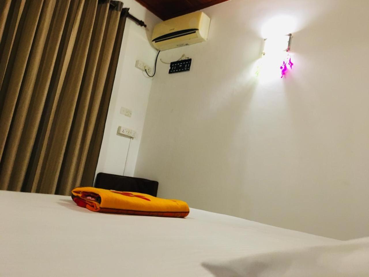 The Shade Brothers Hotel Katunayaka Екстериор снимка